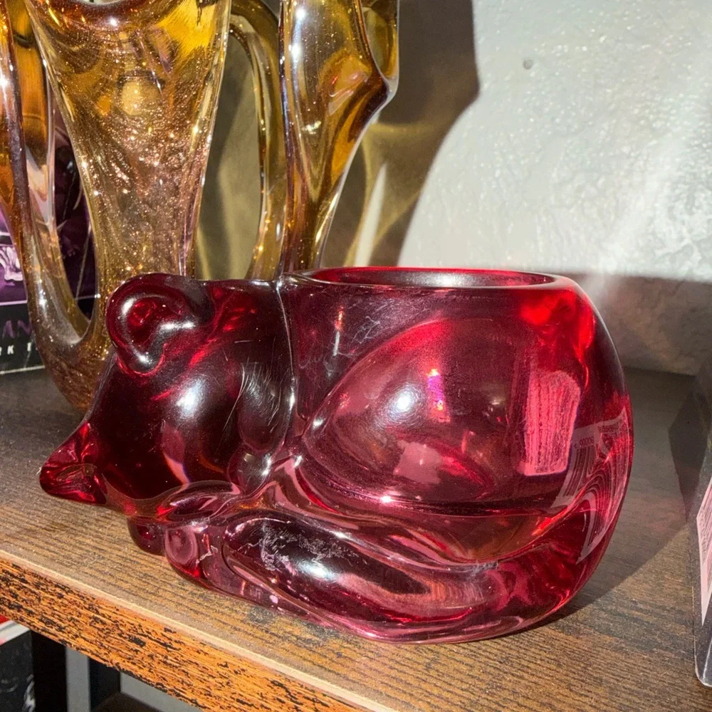 Vintage Indiana glass cat votive candle holder in cranberry pink 80’s decor - Picture 1 of 7